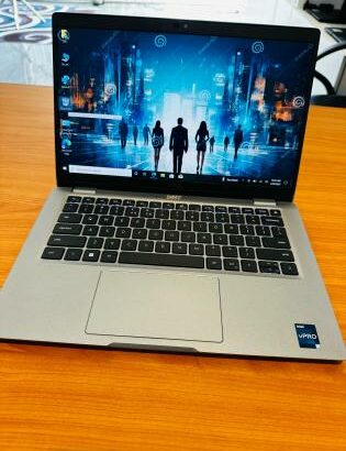 Dell Latitude 5330 Touchscreen i5 12th 16GB RAM 512GB SSD 13.3”