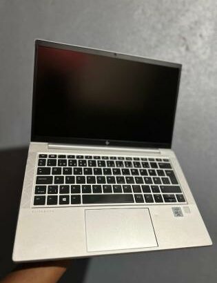 HP Elitebook 830 G7 14” i5 10th 8GB RAM 256GBSSD