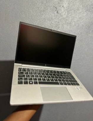 HP Elitebook 830 G7 14” i5 10th 8GB RAM 256GBSSD