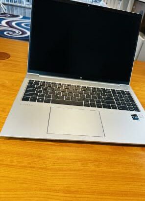 HP EliteBook 860 16 Inch G9 Notebook PC 12TH Gen  intel Core i7-1270P (16CPUs) 2.20 GHZ (Revestimento Metalizado) 32GB DDR5 SDRAM 512 GB SSD NVMe Inte