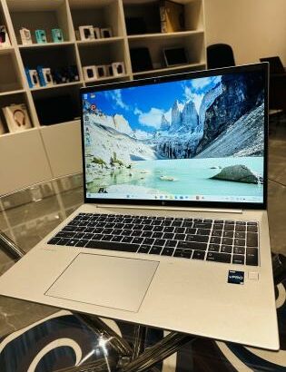 HP EliteBook 860 G10 16″  Intel Core i5 13th Gen i5-1335U  Deca-core (10 Core) 1.30 GHz 16 GB DDR5 SDRAM 256 GB SSD NVMe Ultra Fast  Intel UHD Graphic
