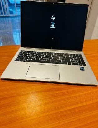 Hp Elitebook 860 G10 16” i5 13th 16GB RAM 256GB SSD