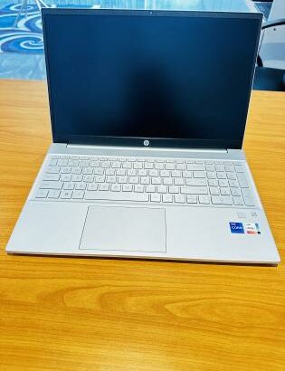 Hp Pavilion 15-eg3xxx 13 Th Generation intel Core i7-1360P (16 CPUs) 2.20 GHZ , 16 GB DDR5 SDRAM , 1TB SSD NVMe, 15. 6 Display 1920×1080 FHD,Windows 1