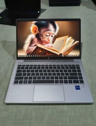 HP Probook 440 G8 i7 11th 16GB RAM 512GB SSD 14”