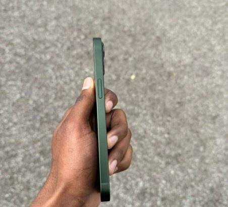 IPhone 13 128GB 87% (excelente estado de conservação)