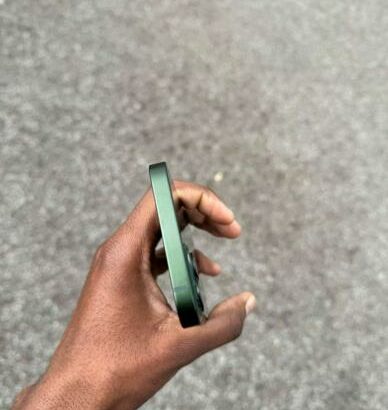 IPhone 13 128GB 87% (excelente estado de conservação)
