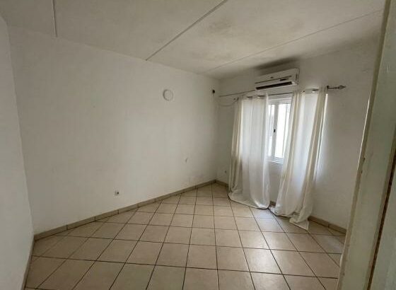 Apartamento T2 na casa Jovem