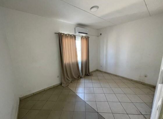 Apartamento T2 na casa Jovem