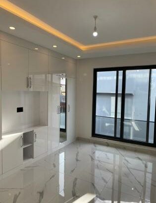 Apartamento T3 novo na Sommershiel