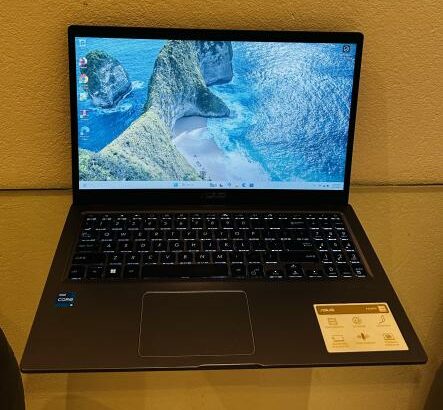 Lap Top Asus VivoBook X515 SE Core I5-1135G7 11 TH Gen  2.40GHZ  8GB DDR4 SDRAM  256 GB SSD NVMe  Intel Íris Xe Graphics  Display 1920*1080 FHD Bateri