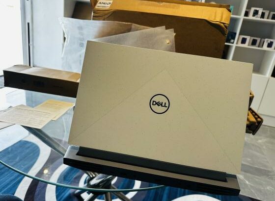 Lap Top Gamer Novo Nunca Usado  Dell G15 5515 6Cores 4.40GHZ  AMD Ryzen 5 5600H CPU 3.00MHZ 16 GB DDR4 SDRAM , 1TB SSD NVME  15.6 Display 1920×1080 FH