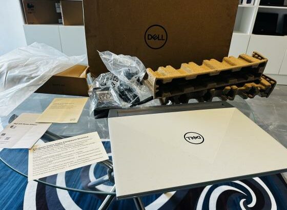 Lap Top Gamer Novo Nunca Usado  Dell G15 5515 6Cores 4.40GHZ  AMD Ryzen 5 5600H CPU 3.00MHZ 16 GB DDR4 SDRAM , 1TB SSD NVME  15.6 Display 1920×1080 FH