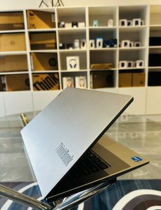 Lenovo ThinkBook  14-G4 Edição Exclusiva da Lenovo ,Potente , Executivo e Moderno  Intel Core i7-1255U (12 CPUS ) 1.70 GHZ , 16 GB DDR4 SDRAM, 513 GB