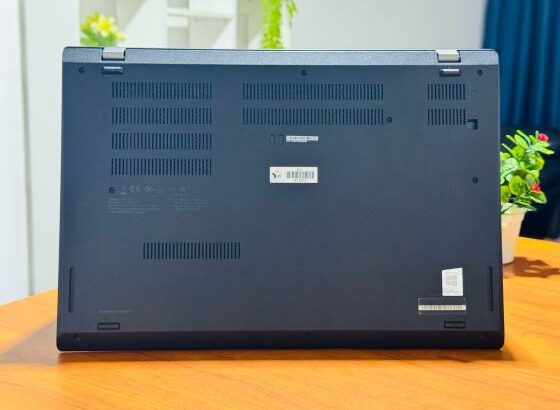 Lenovo Thinkpad E15 i5 10th 8GB RAM 256GB SSD