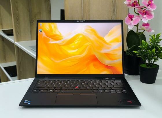 Lenovo Thinkpad  X1 Carbon Gen 9 Intel e o VPRO i7 11th 16GB RAM 512GB SSD