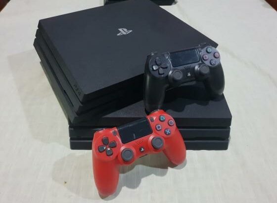 Playstation 4 PRO 500GB
