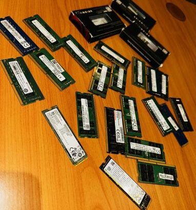 ✅SSD SATA 2.5  Marca Crucial 1TB Preço:5.500.00MT ✅(02)SSD 128 GB NVME PREÇO: 1.400.00MT ✅(03)Memória RAM 16 GB DDR4 SDRAM  4.500.00MT  ✅(05)Memória 0