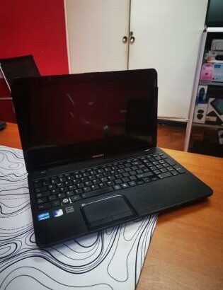 Toshiba i3 3th 4GB RAM 500GB HDD