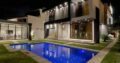 VENDE-SE MORADIA LUXUOSA T4 EM MAPULENE -COSTA DO SOL ☀️ MAPUTO -MOÇAMBIQUE