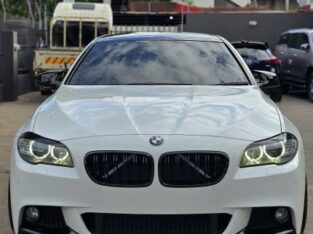BMW 523i M Package 2012
