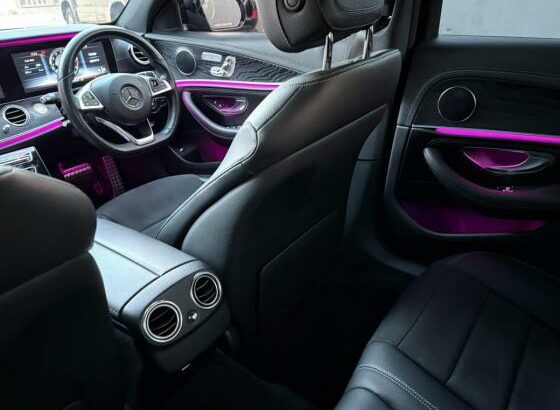 MERCEDES-BENZ | E200 AMG PACK | 2017 🎁