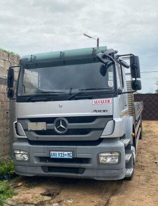 Mercedes | Axor | 10 toneladas | Recém-importado