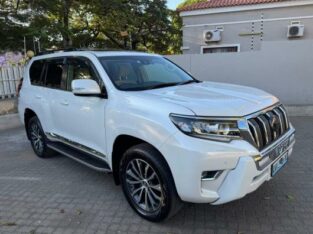 Toyota | Land Cruiser Prado TZ.G | 2018 | Diesel | 4×4 | Recém-importado 🎁