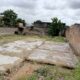 Vende-se este espaço, com uma área de 15/30m na berma da estrada Rua Mário Coluna