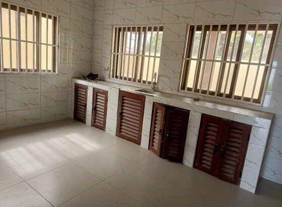 Arrenda-se vivenda, tipo3 no bairro de Guava muito próximo a EDM