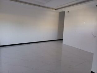 Arrenda-se casa, tipo2 no bairro de de laulane na esquina da Av Dom Alexandre