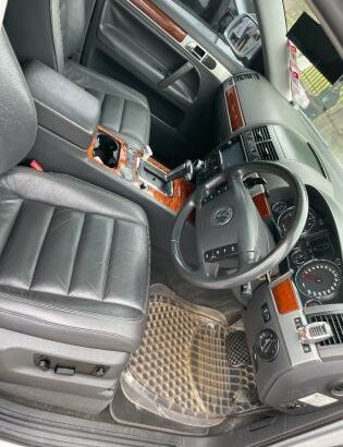 VW Touareg 2008