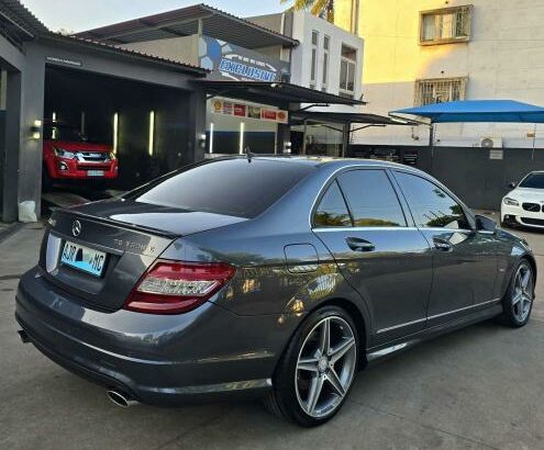 Mercedes Benz C300 AMG