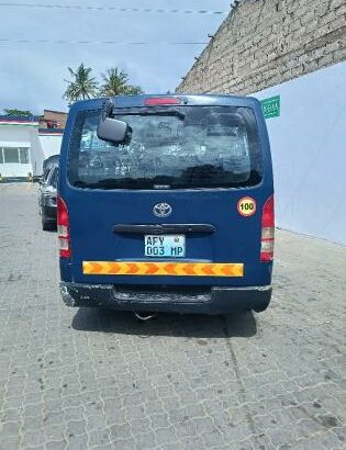 Toyota Hiace Quantum 2006 – Jogo rápido