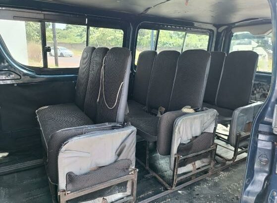 Toyota Hiace Quantum 2006 – Jogo rápido