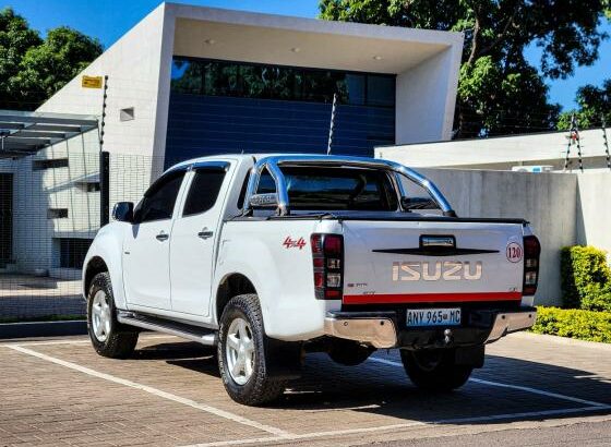 Isuzu D-TeQ 2016 Recém importado