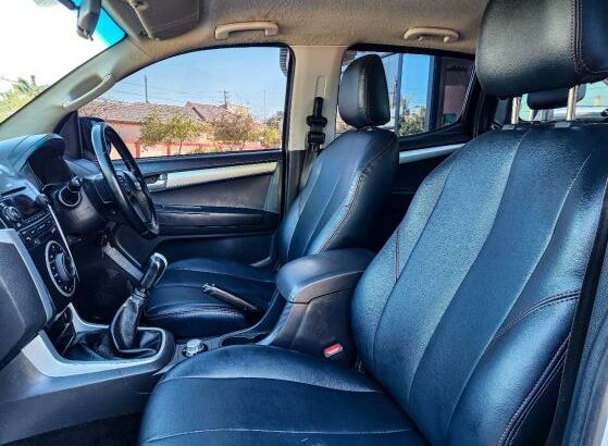 Isuzu D-TeQ 2016 Recém importado