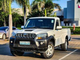 Mahindra s6