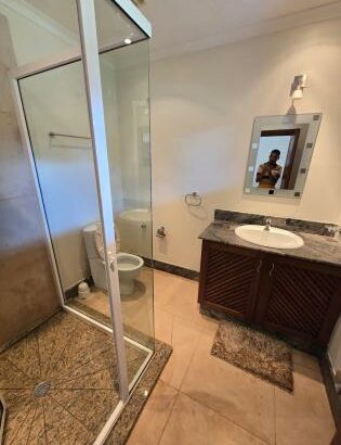 Vende-se Propriedade ( Quinta ) na Matola