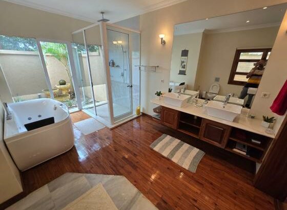 Vende-se Propriedade ( Quinta ) na Matola