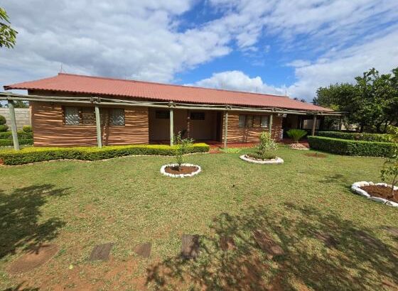 Vende-se Propriedade ( Quinta ) na Matola