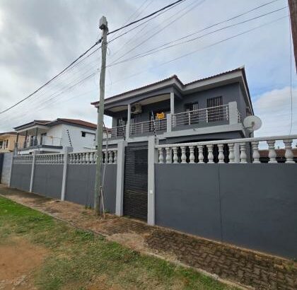Arrenda-se Casa Tipo 4 na Matola Tchumene