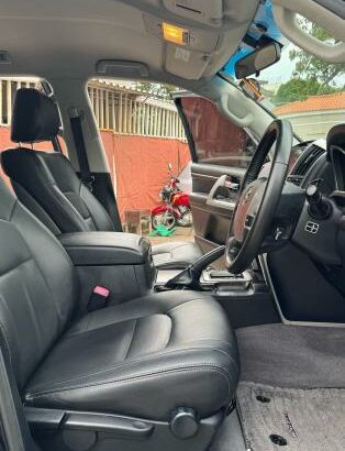 Toyota Land Cruiser 2012 4.6 V8