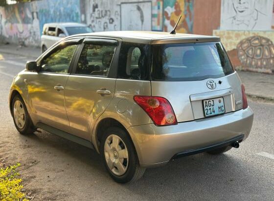 Toyota IST 1.3 AGJ•••MC