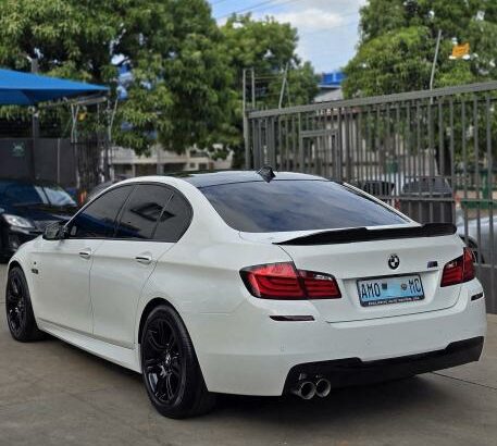 BMW 523i M Package 2012