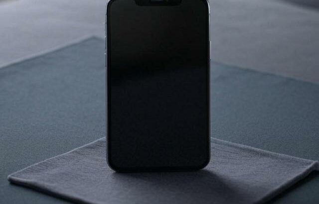 ;iPhone 16 Pro (256 GB) – Titânio Natural | Câmera Avançada 48MP, A18 Pro Chip, Design Premium