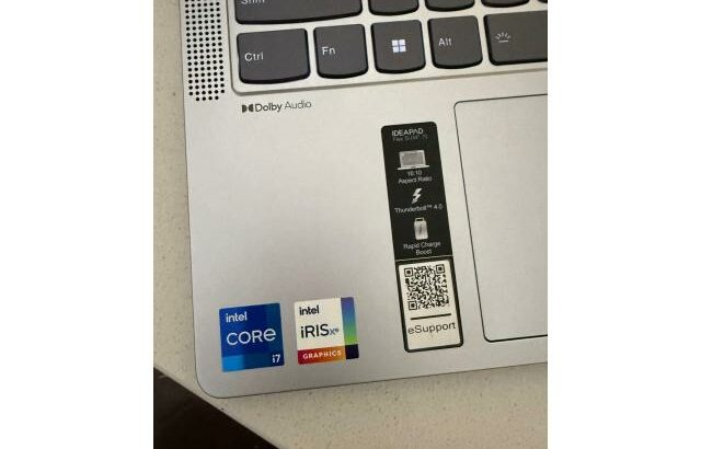 Lenovo Ideapad Flex 5I core i7 12th Gen conversível 360