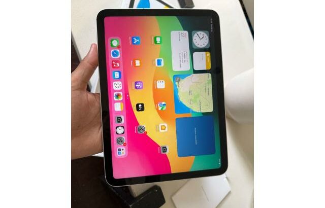 iPad 10th Silver Wi-Fi + Celular Open box
