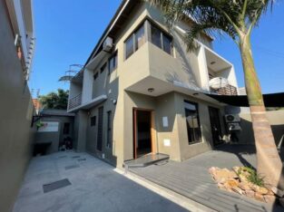 VENDE-SE Dúplex T3+1 no Triunfo