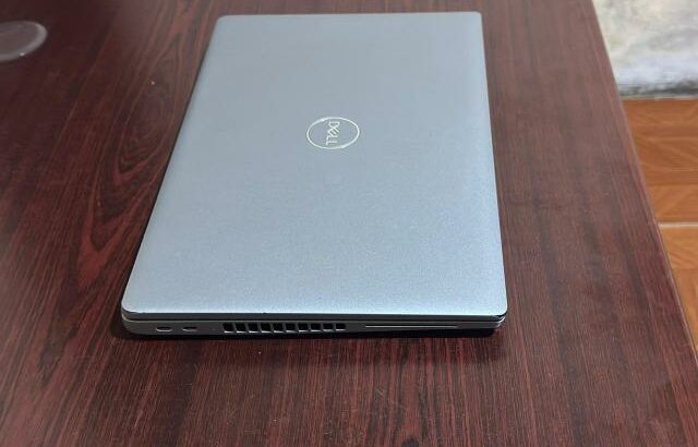 Laptop Dell latitude , 13TH Gen Core i7.