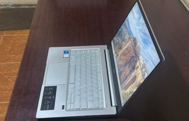 Laptop Acer Swift, 11TH Gen Core i5